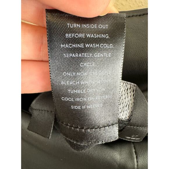 Simply Vera Vera Wang NWOT Black High Rise Skinny Pull On Pleather Pants Size 2X - Picture 5 of 5